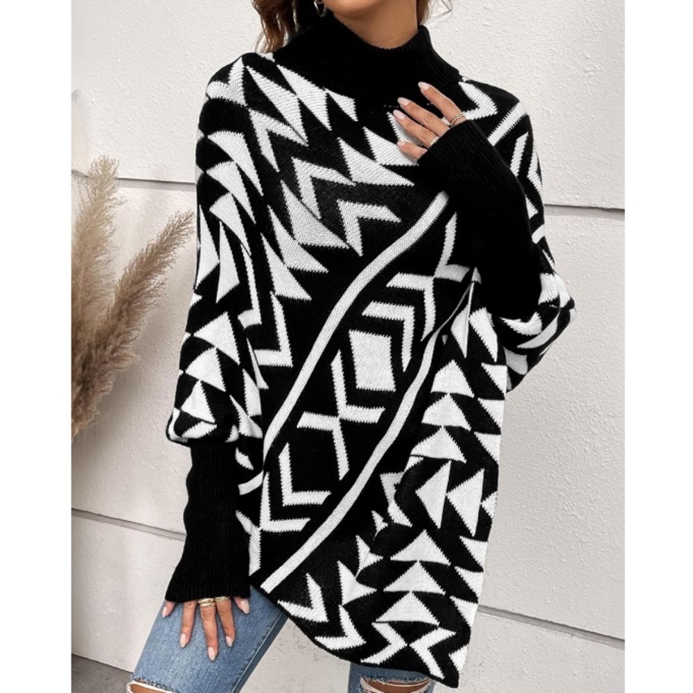 🌹🆕 Turtleneck sweater shawl poncho Black and White Geometric Sweater small - Picture 4 of 7